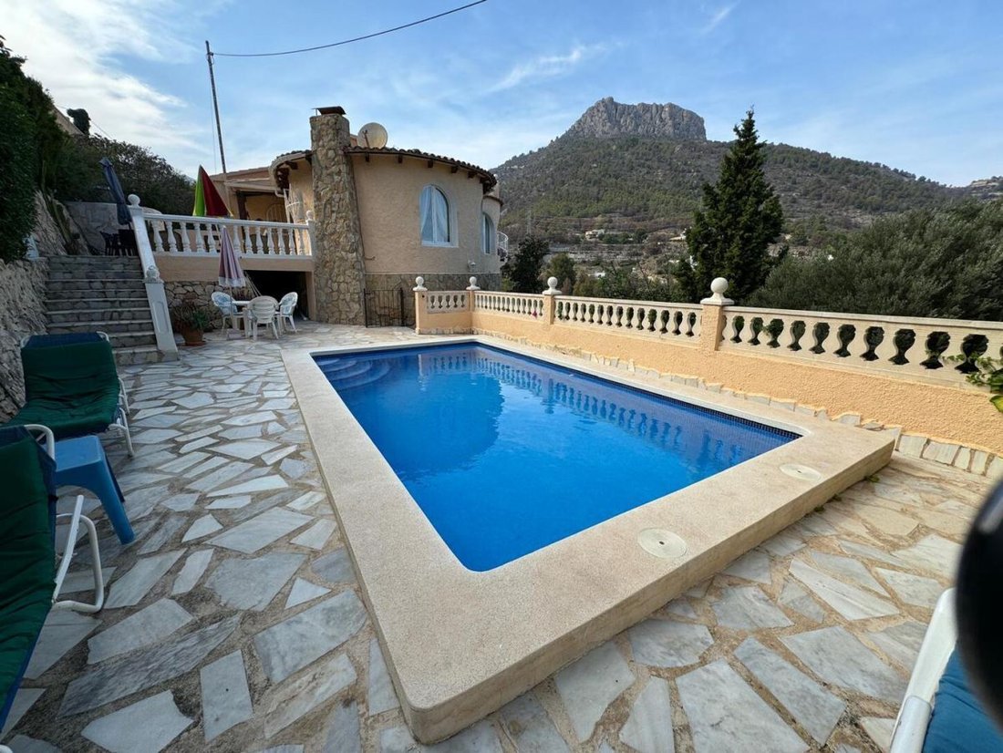 Villa in Calp / Calpe, Valencian Community, Spain 3 - 15556566