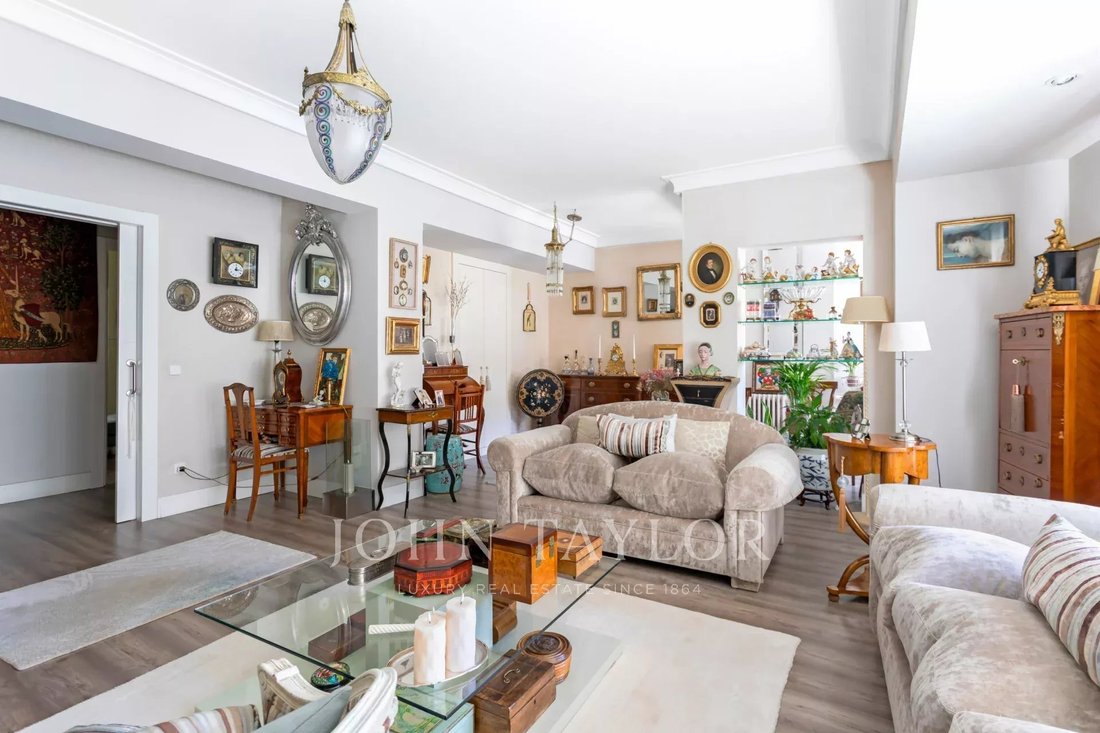 Apartment in Chamberí, Community of Madrid, Spain 2 - 15558771