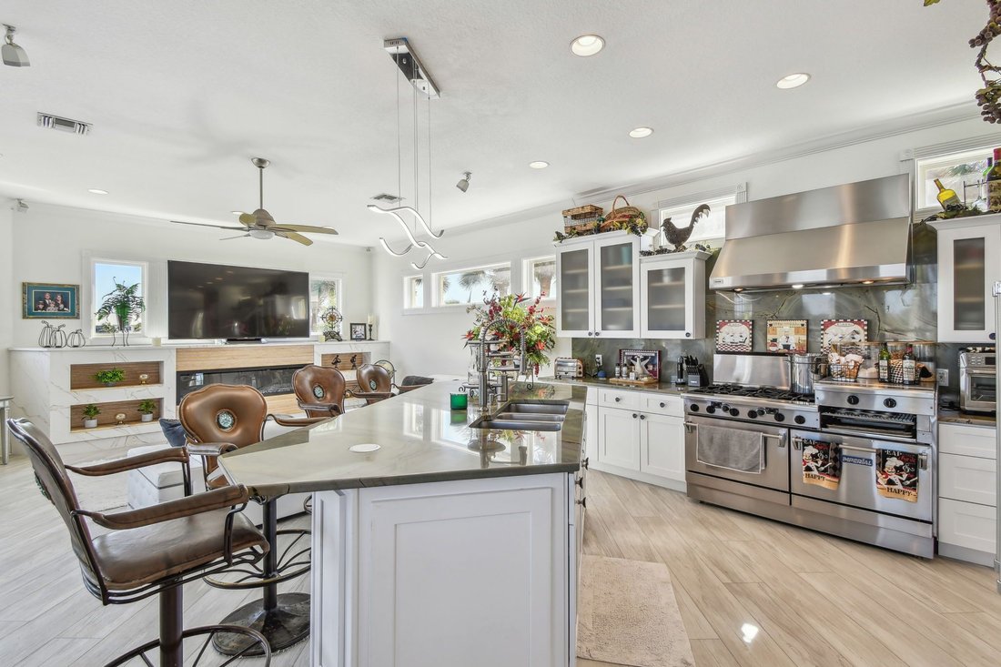 House in St. Petersburg, Florida, United States 3 - 15560268
