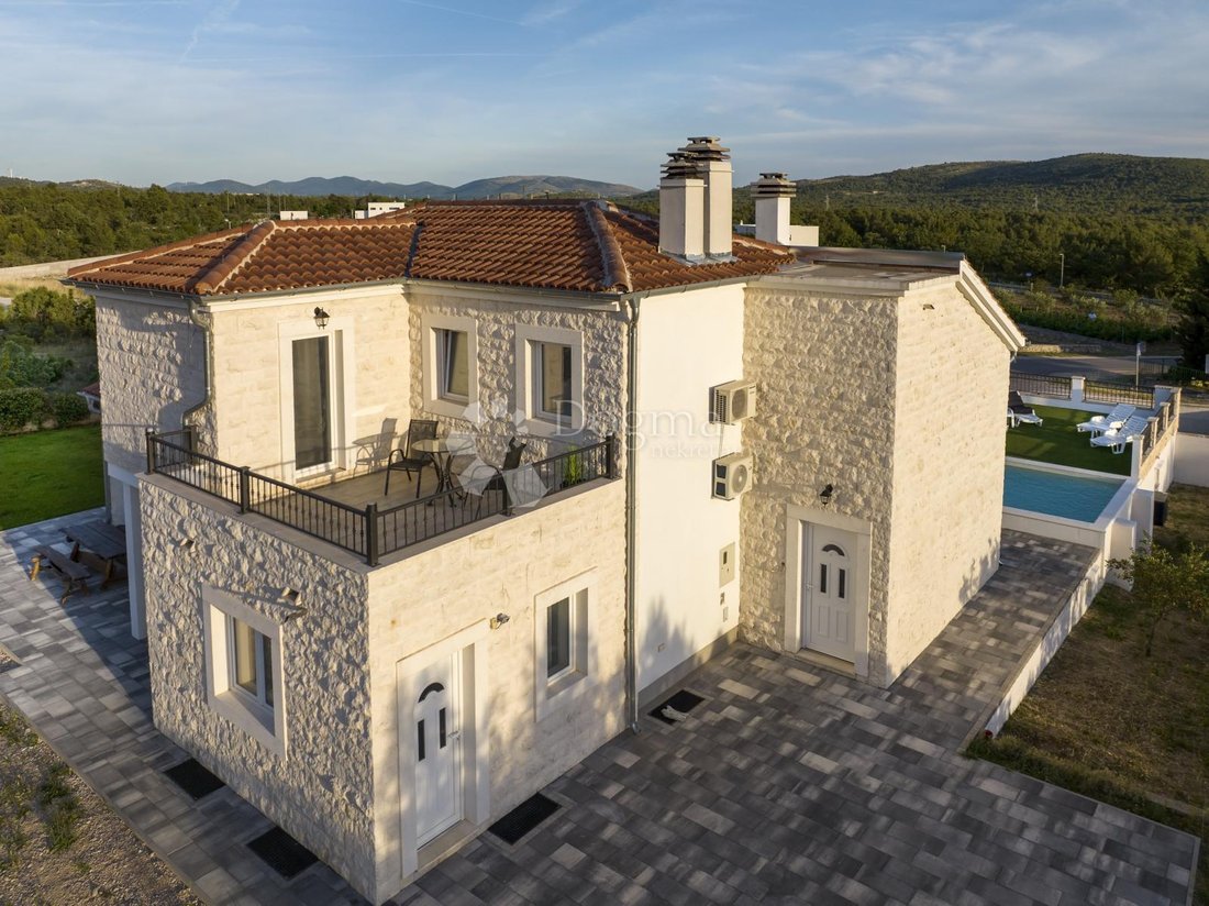 Maison à Dubrava kod Šibenika, Comitat de Šibenik-Knin, Croatie 4 - 13835814