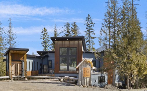 House in Fernie, British Columbia, Canada 1