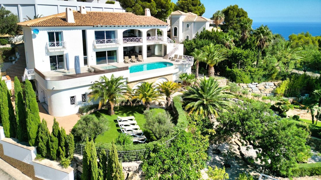 Villa in Altea, Valencian Community, Spain 1 - 15556265