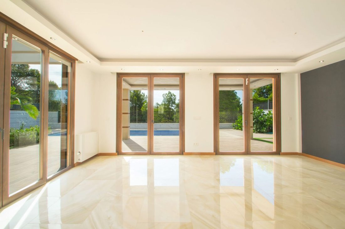 Villa in Finestrat, Valencian Community, Spain 4 - 15556670