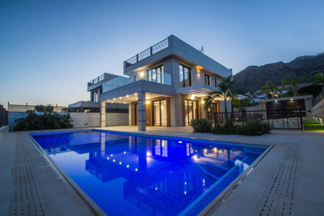 Villa in Finestrat, Valencian Community, Spain 3 - 15556670