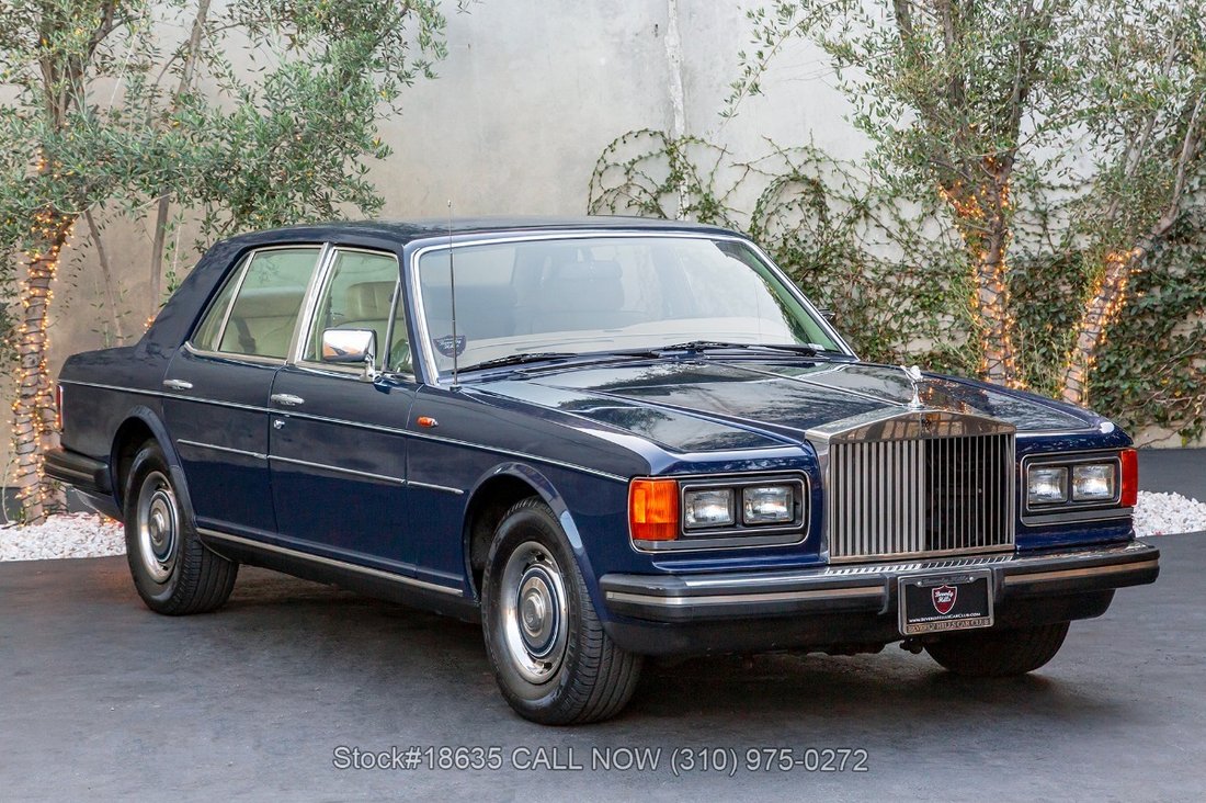 Rolls-Royce Silver Spirit in Los Angeles, CA 1 - 15559190