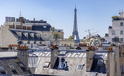 Apartment in Elysées-Madeleine, Paris 8e Arrondissement, Paris 1