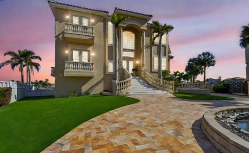 House in St. Petersburg, Florida, United States 1