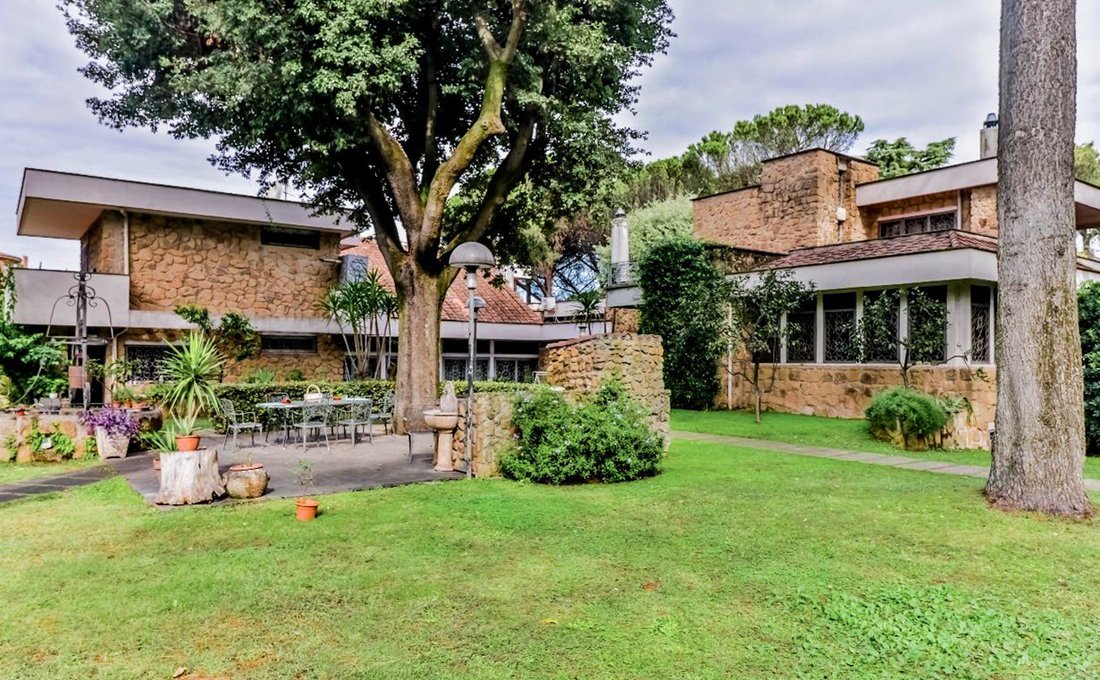 Villa in Serafico - Roma 70, Rom, Italien 1 - 15561572