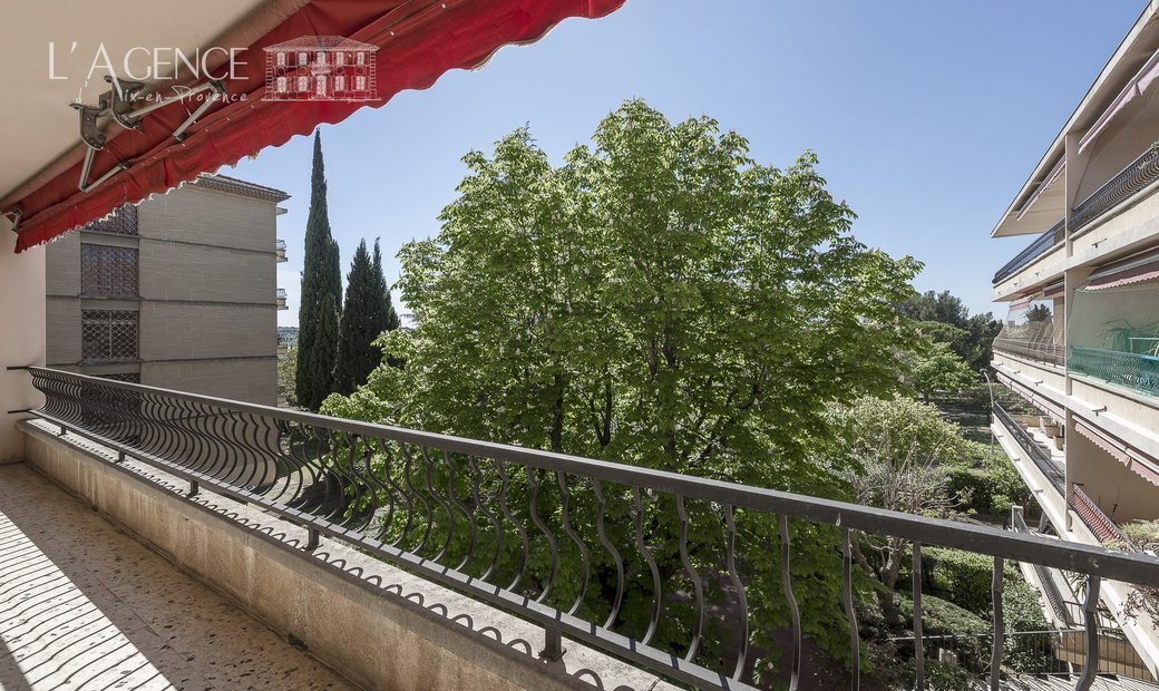 Picture of Aix En Provence Apartment In Aix En Provence, France For Sale (15562336)