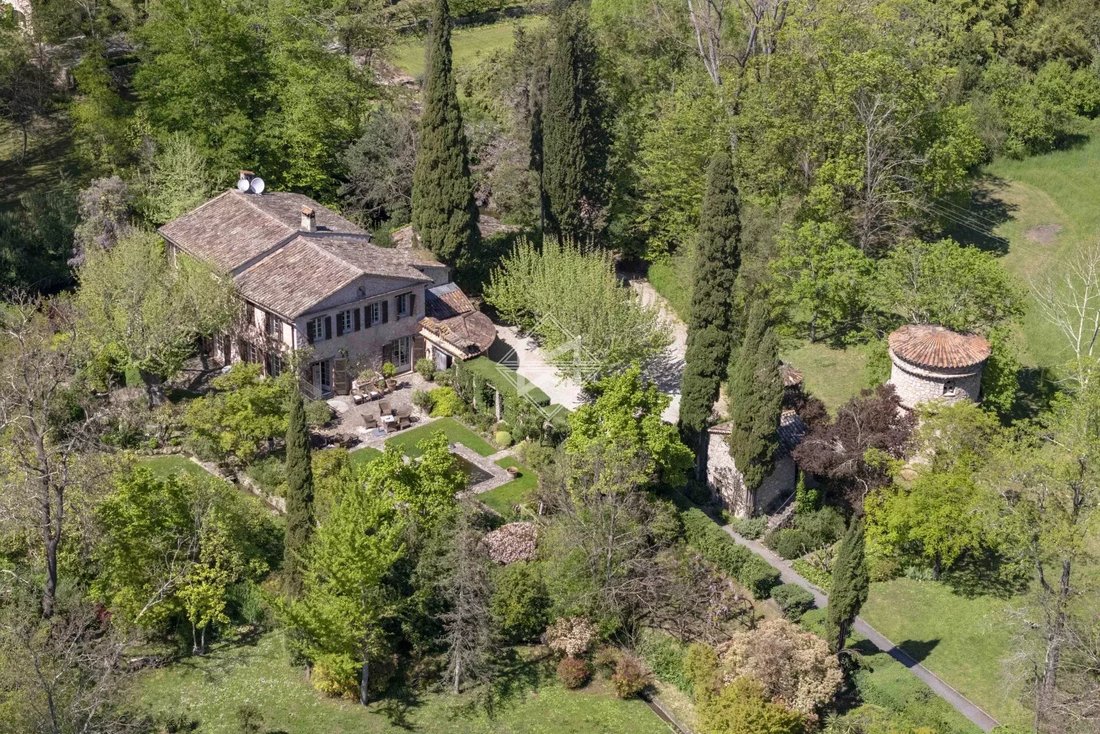 Villa in Mougins, Provence-Alpes-Côte d'Azur, France 1 - 15562708