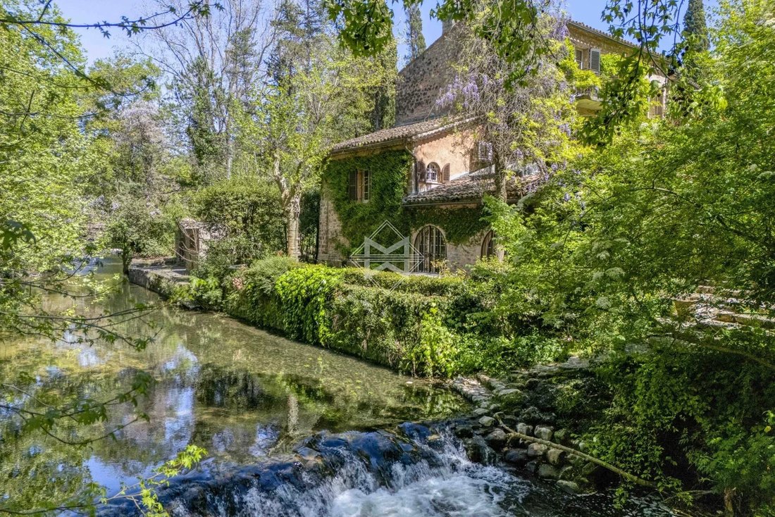 Villa in Mougins, Provence-Alpes-Côte d'Azur, France 2 - 15562708