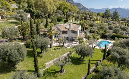 Villa in Plan de Noves, Vence, France 1