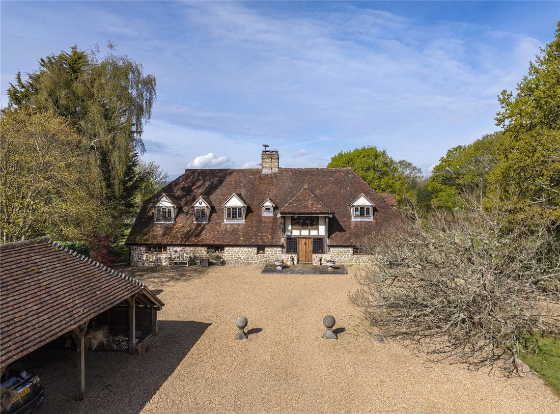 House in Rotherfield, England 1 - 15084998