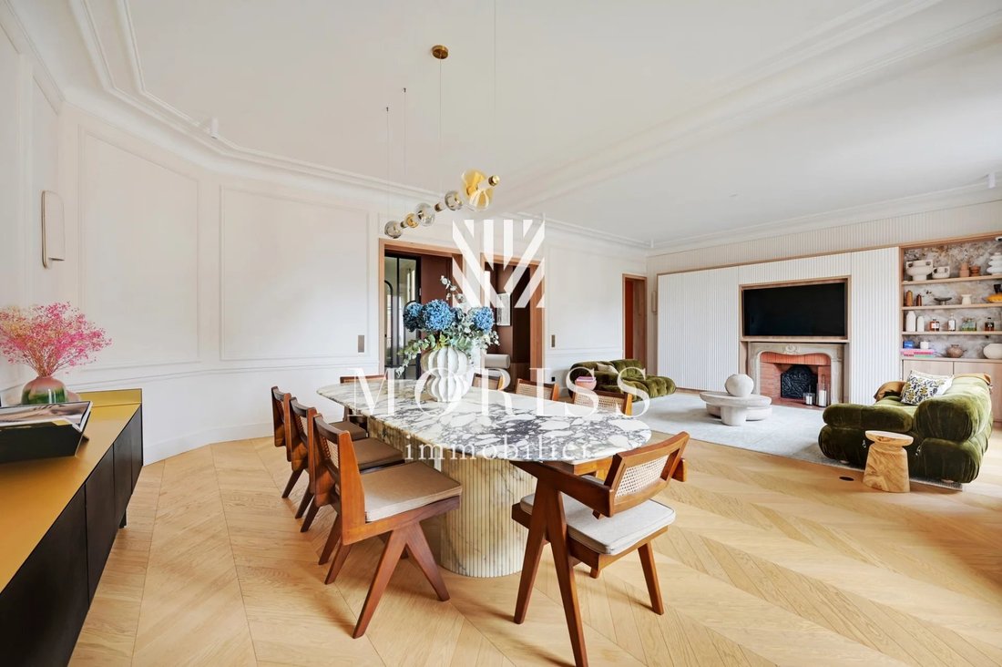 Apartment in Porte Dauphine, Paris 16e Arrondissement, Paris 4 - 15562996