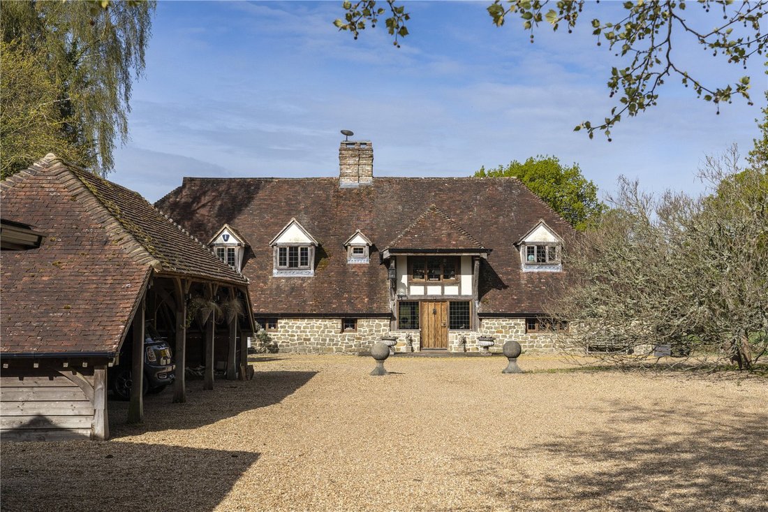 House in Rotherfield, England 3 - 15085001