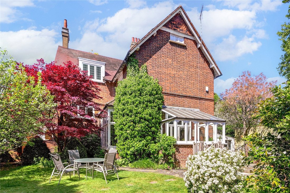 House in Turnham Green, Hounslow, England 4 - 15261760