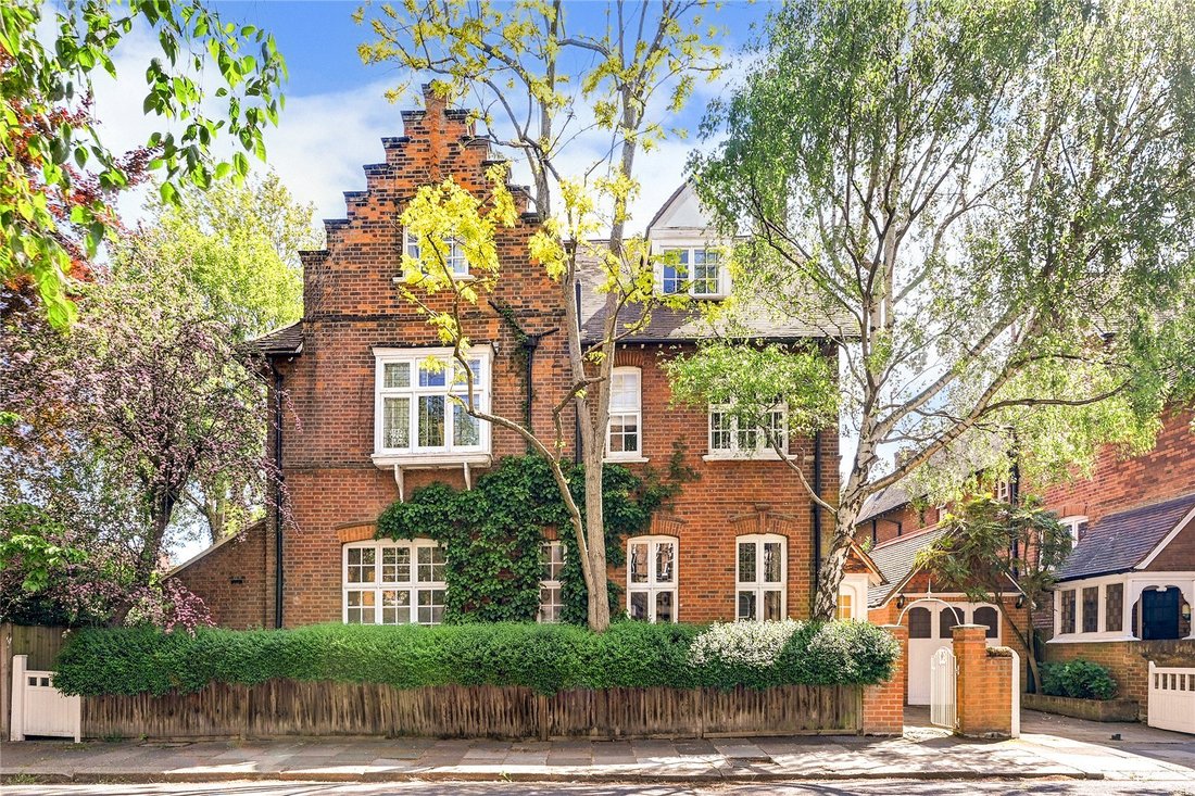 House in Turnham Green, Hounslow, England 1 - 15261760