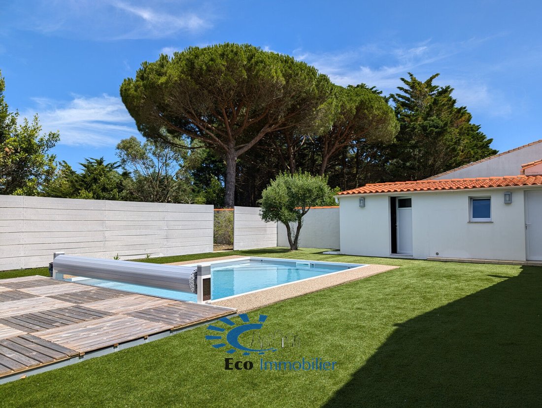 House in La Couarde-sur-Mer, Nouvelle-Aquitaine, France 1 - 14472182