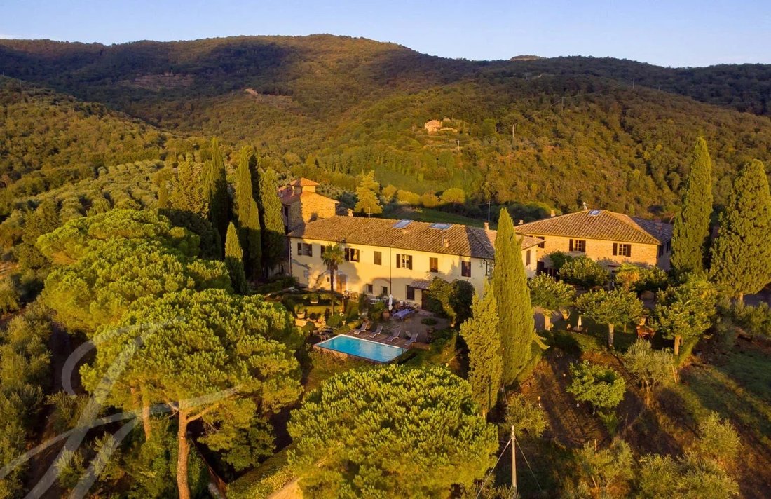 Villa in Center, Greve in Chianti, Tuscany 2 - 15574396