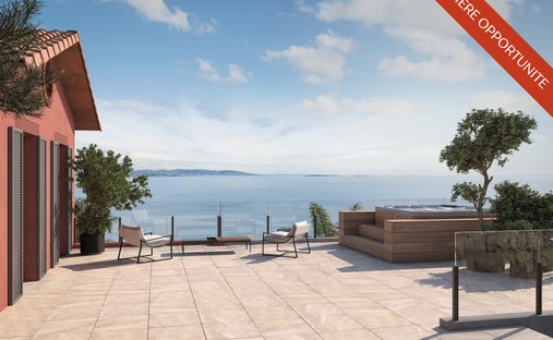 Apartment in Théoule-sur-Mer, Provence-Alpes-Côte d'Azur, France 1