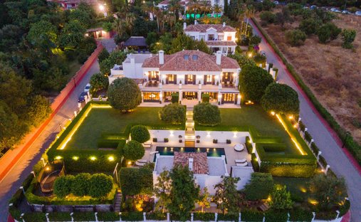 Villa in Marbella, Andalusia, Spain 1