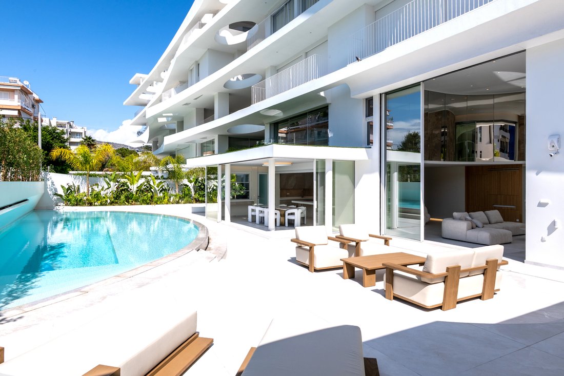 Townhouse in Voula, Attica, Greece 2 - 15572463