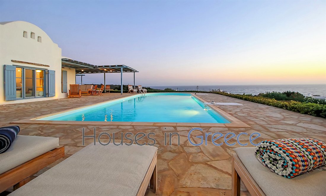 Villa in Paros, Aegean, Greece 1 - 13694231