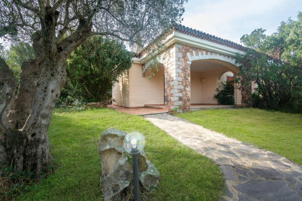 Villa in Arzachena, Sardinia, Italy 1 - 15581512