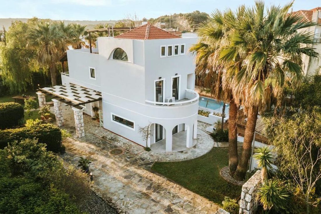 Villa in Rhodes, Aegean, Greece 3 - 15581345
