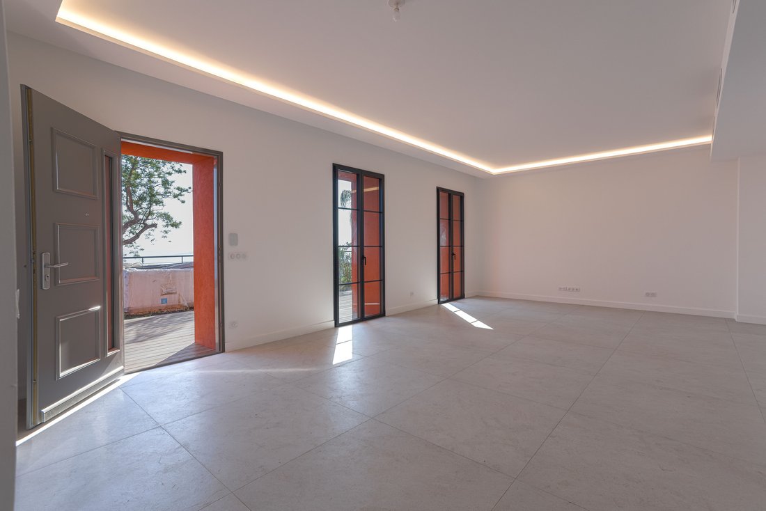 Apartment in Théoule-sur-Mer, Provence-Alpes-Côte d'Azur, France 5 - 15567549