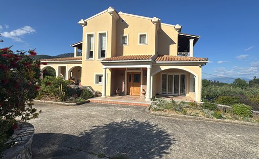 Casa in Corfù, Peloponnese, Western Greece and the Ionian, Grecia 1