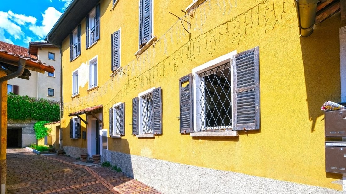Apartment in Collina d'Oro, Ticino, Switzerland 2 - 15564236