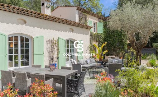 Villa a Nord, Roquefort-les-Pins, Francia 1