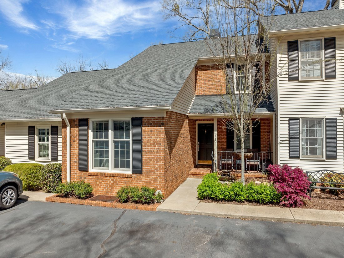 Condo in Greenville, South Carolina, United States 1 - 15573539