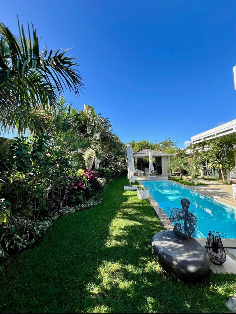 Villa in Grand Baie, Rivière du Rempart District, Mauritius 1 - 15579600