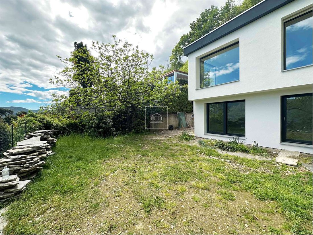 Moderna Villa Con Vista Lago In Vendita In Lugano, Ticino, Switzerland ...