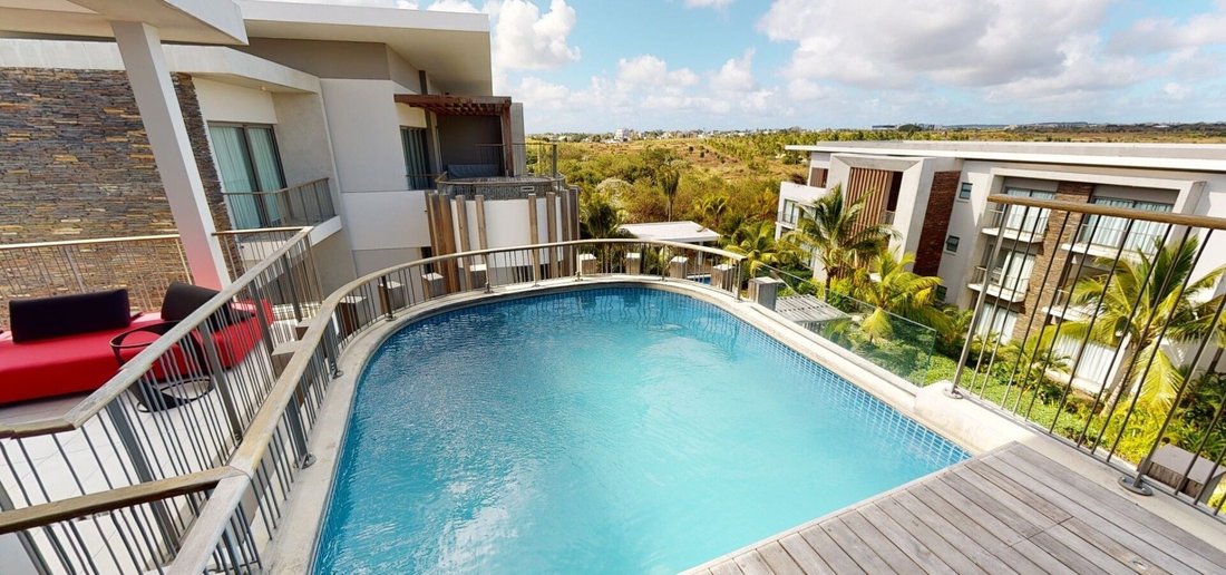 Apartment in Grand Baie, Rivière du Rempart District, Mauritius 1 - 15579823