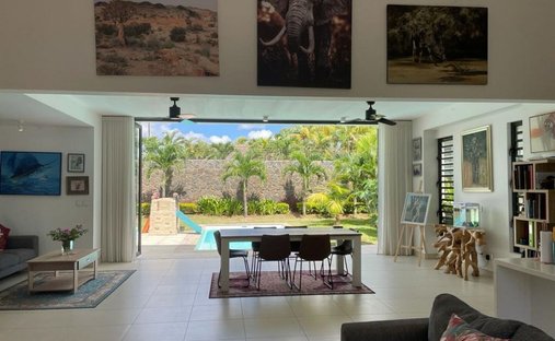 Villa in Grand Baie, Rivière du Rempart District, Mauritius 1