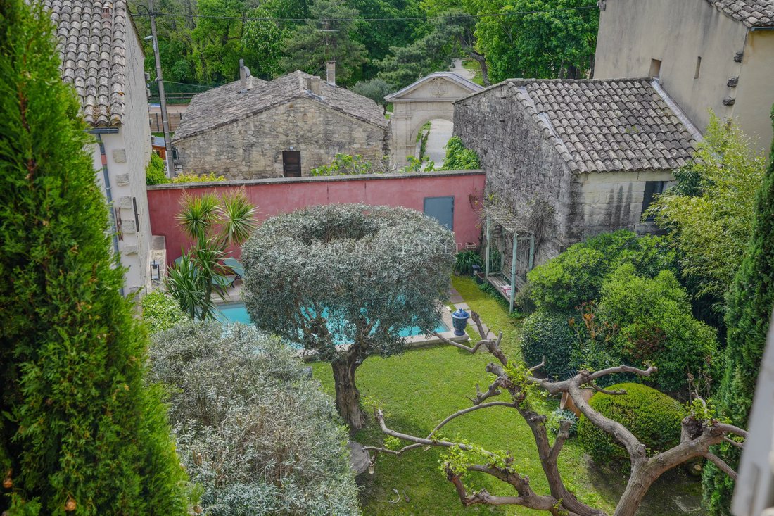 Estate in Uzès, Occitania, France 5 - 15568790
