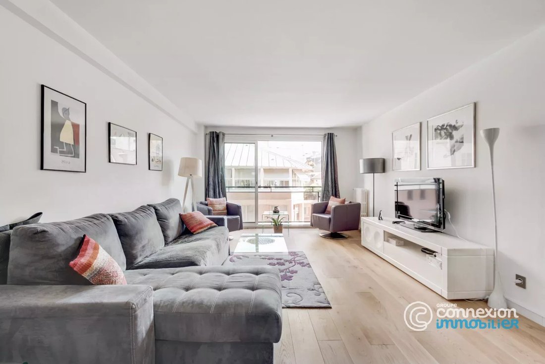 Apartment in Muette Nord, Paris 16e Arrondissement, Paris 1 - 15574772