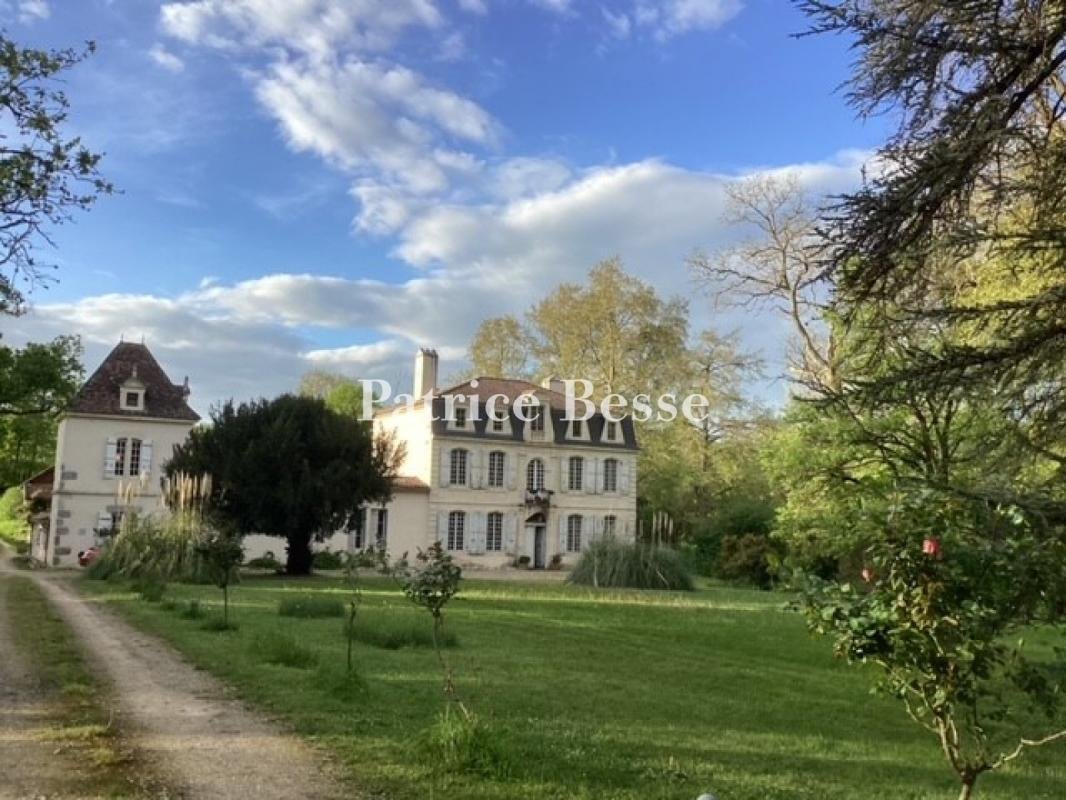 Whispers of the Past: A Timeless 18th-Century Manor in Nouvelle-Aquitaine’s Secret Valley