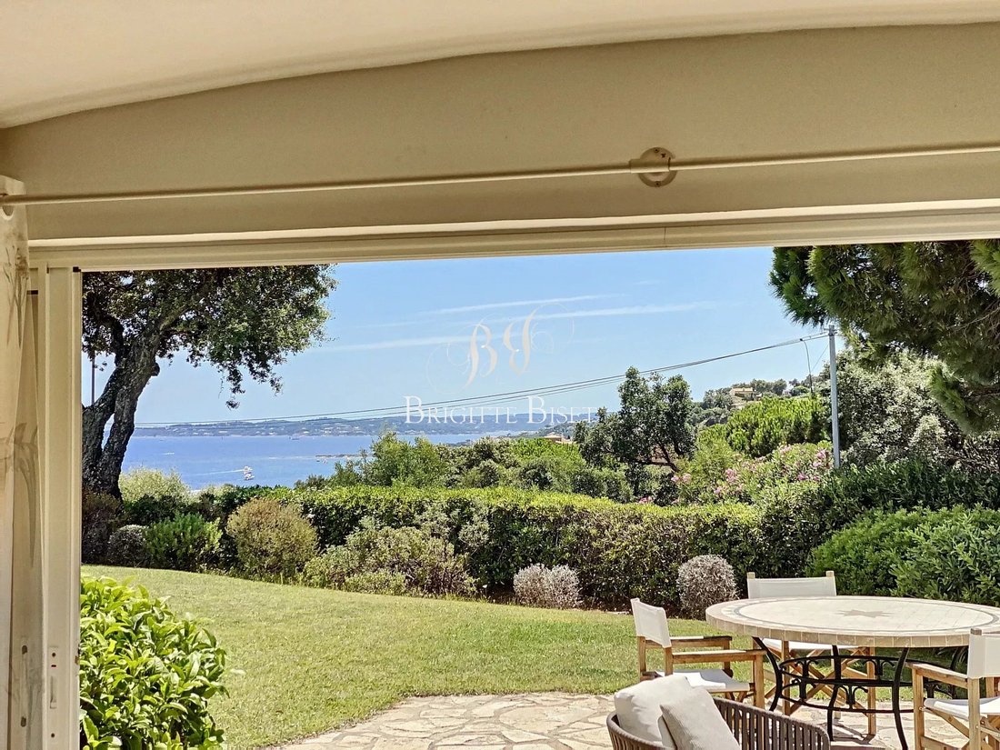 Villa in Ville-Les Saquedes-Le Bouillonnet, Sainte-Maxime, France 4 - 15578486