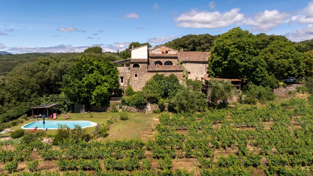 Estate in Centre Ville, Clermont-l'Hérault, France 2 - 15568860