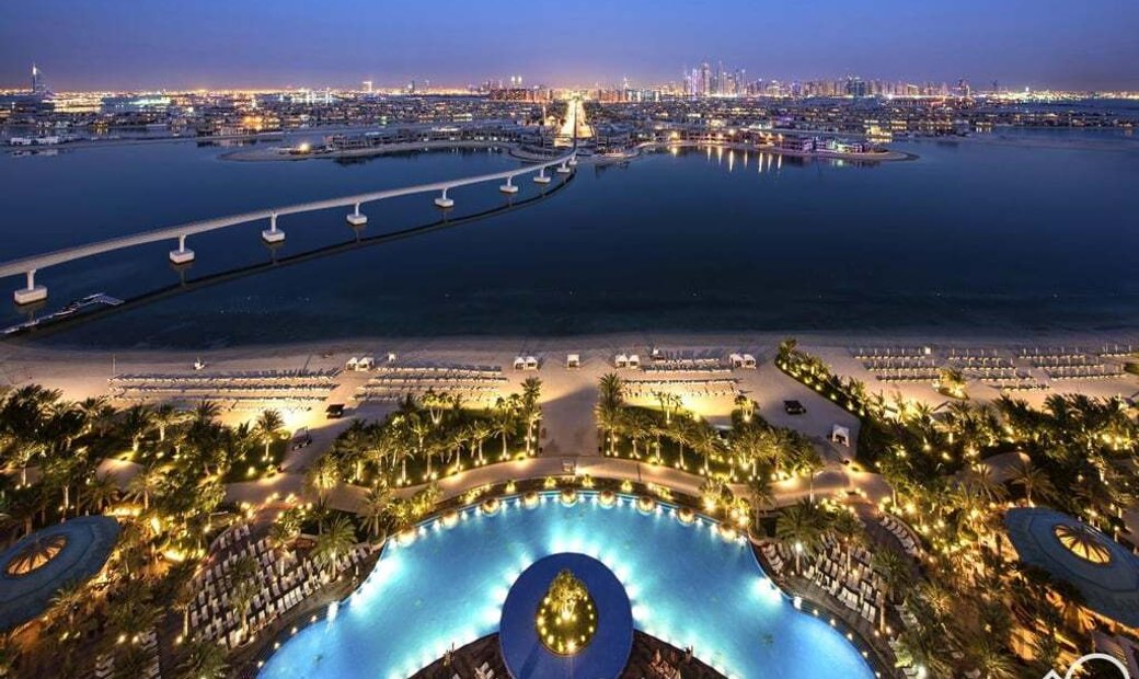 Luxury Resort Living | Palm View | The In Dubai, Dubai, United Arab ...