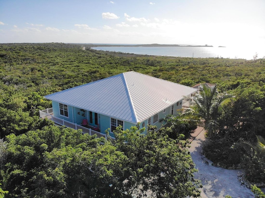 Maison à Bower's Settlement, Long Island, Bahamas 1 - 15576010