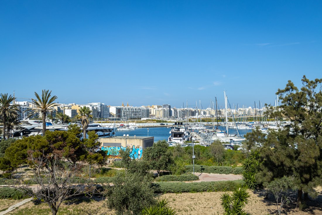 Townhouse in Ta' Xbiex, Malta 1 - 12780649
