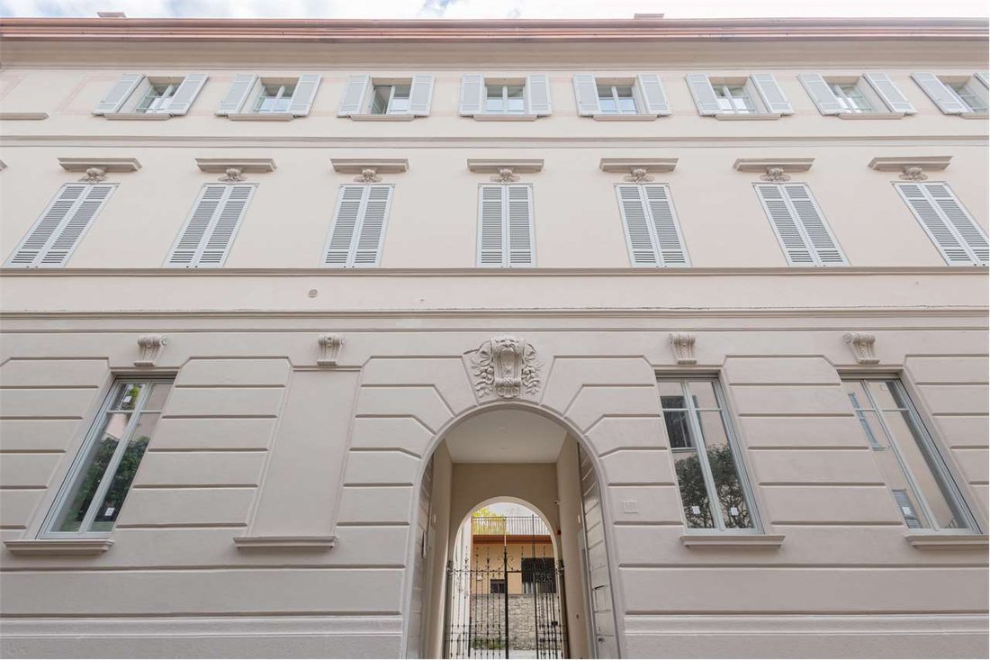 Apartment in Historic Center, Como, Lombardy 2 - 15565064