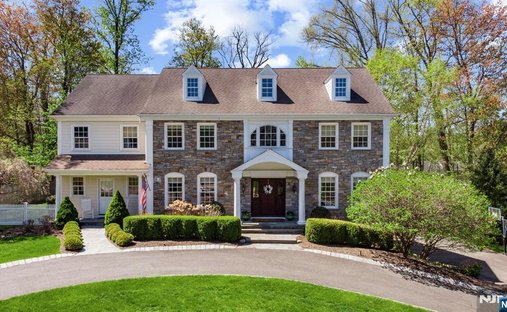 House in Wyckoff, New Jersey, United States 1