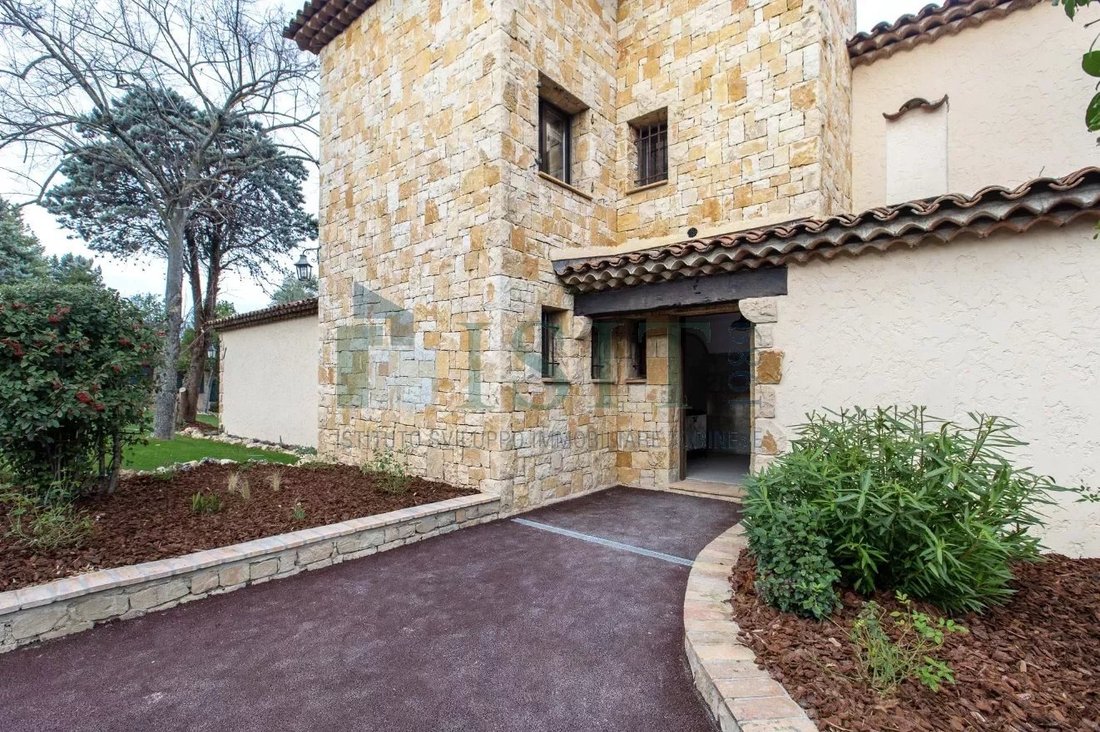 House in Valbonne, Provence-Alpes-Côte d'Azur, France 2 - 15565031