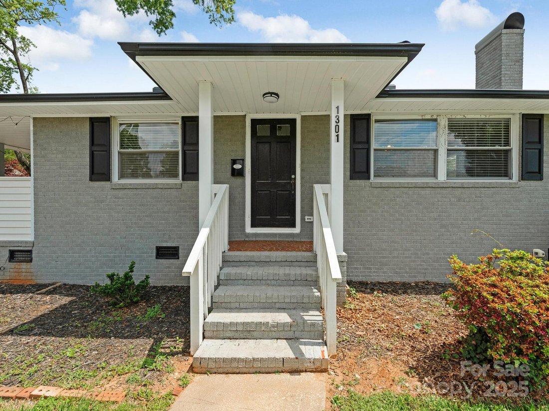 Apartment in Charlotte, North Carolina, United States 2 - 15575593